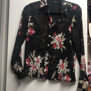 Black and Red Floral Blouse ❤️‍🔥